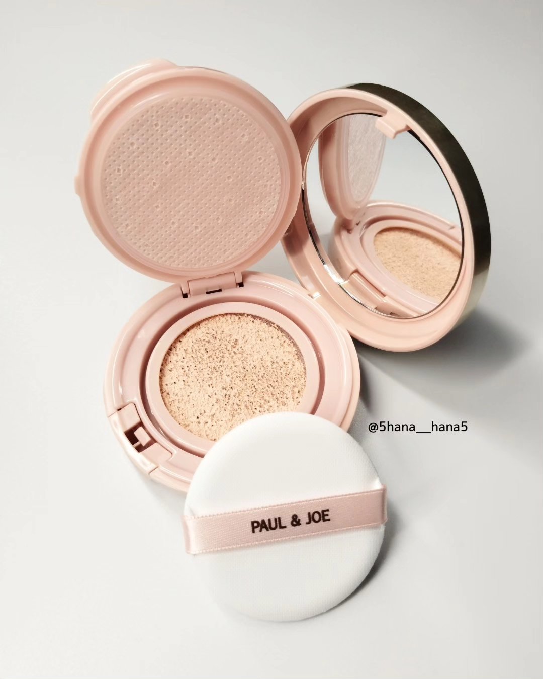 シースルー ヴェール コンパクト/PAUL & JOE BEAUTE/ファンデーションを使ったクチコミ（1枚目）