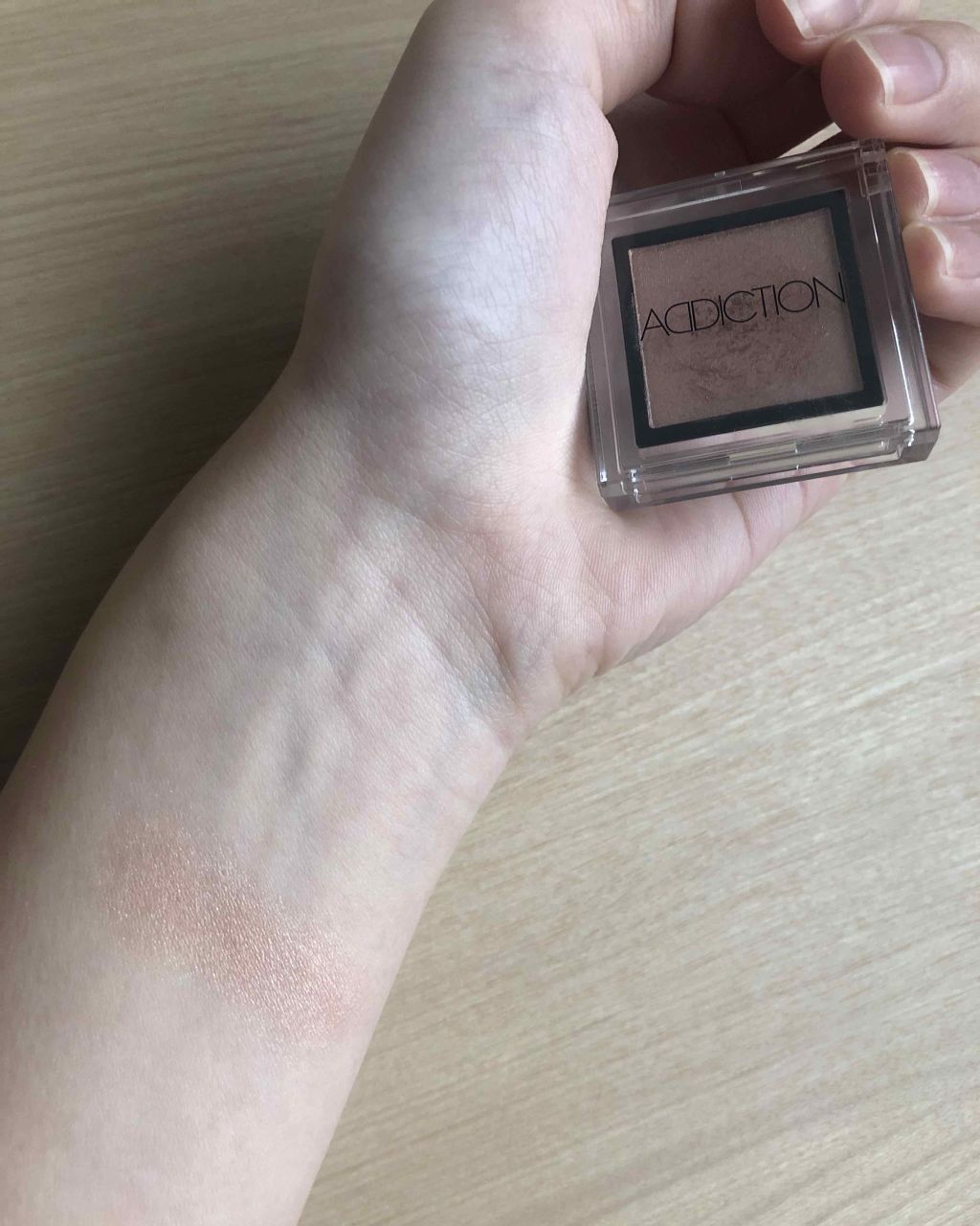 アディクション ザ アイシャドウ/ADDICTION/単色アイシャドウを使ったクチコミ(2枚目)