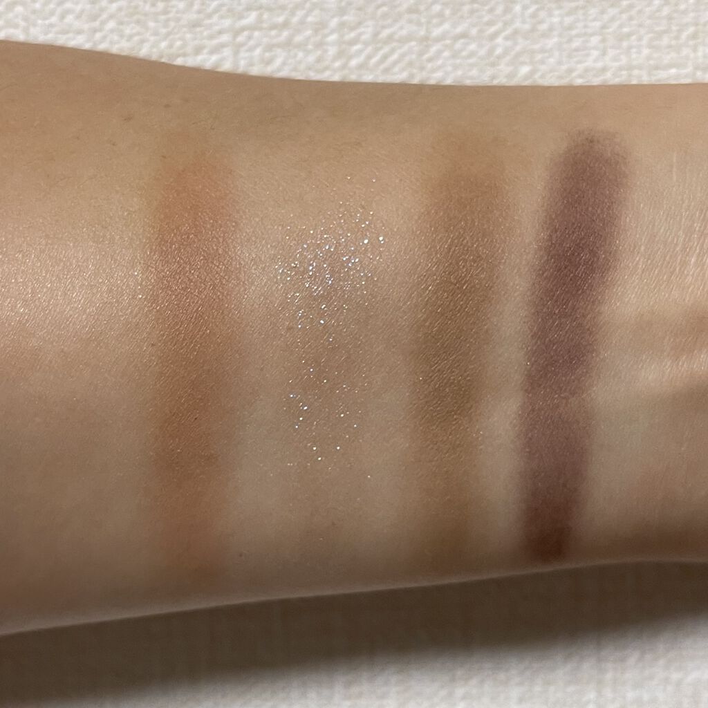 シグニチャー カラー アイズ 107 露桐（限定色）/SUQQU/アイシャドウパレットを使ったクチコミ（3枚目）