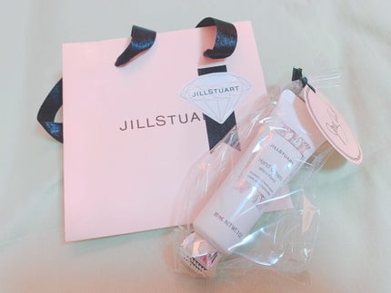 ジルスチュアート ハンドクリーム ホワイトフローラル/JILL STUART/ハンドクリームを使ったクチコミ(2枚目)