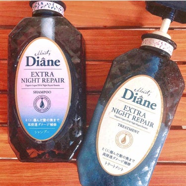 **
Diane比較
*
*
私が5年以上愛用しているDiane。
それがLipsでは大人気のシャンプーだと知らなくて。
基本的には1つの種類しか使いませんが、「いつものが売り切れてたから、試しにこっち