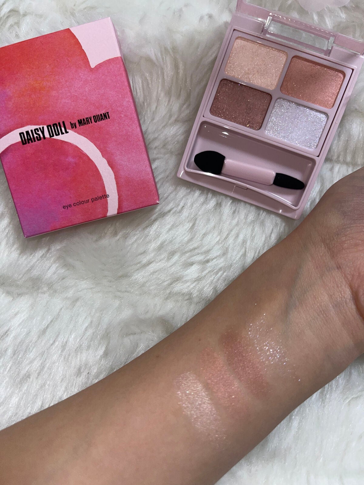 デイジードール アイカラー パレット/DAISY DOLL by MARY QUANT/アイシャドウパレットを使ったクチコミ(1枚目)