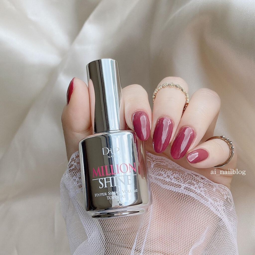 ミリオンシャイン トップコート/D-UP/ネイルトップコートを使ったクチコミ（1枚目）