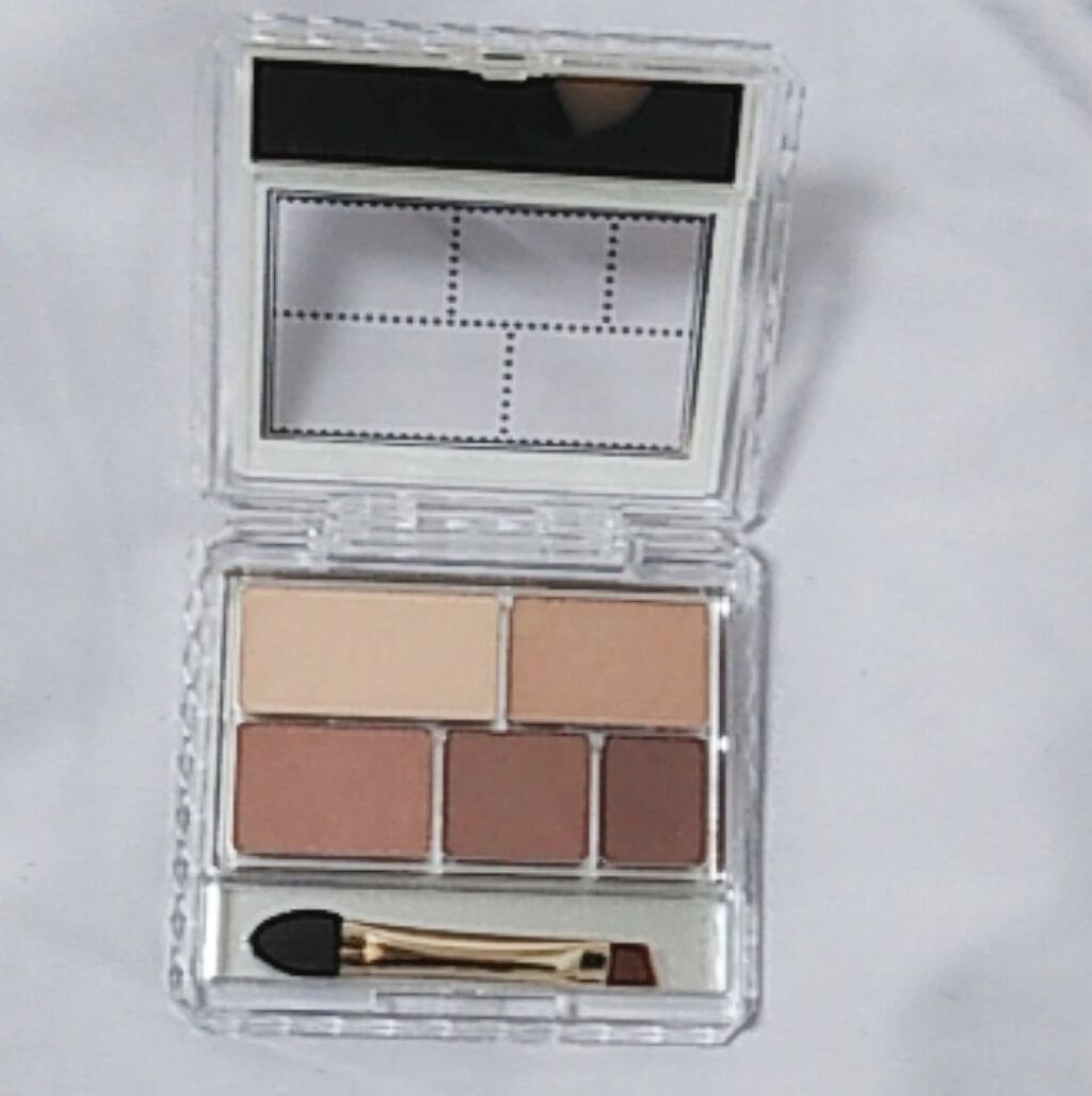 パーフェクトマルチアイズ/キャンメイク/アイシャドウパレットを使ったクチコミ（2枚目）