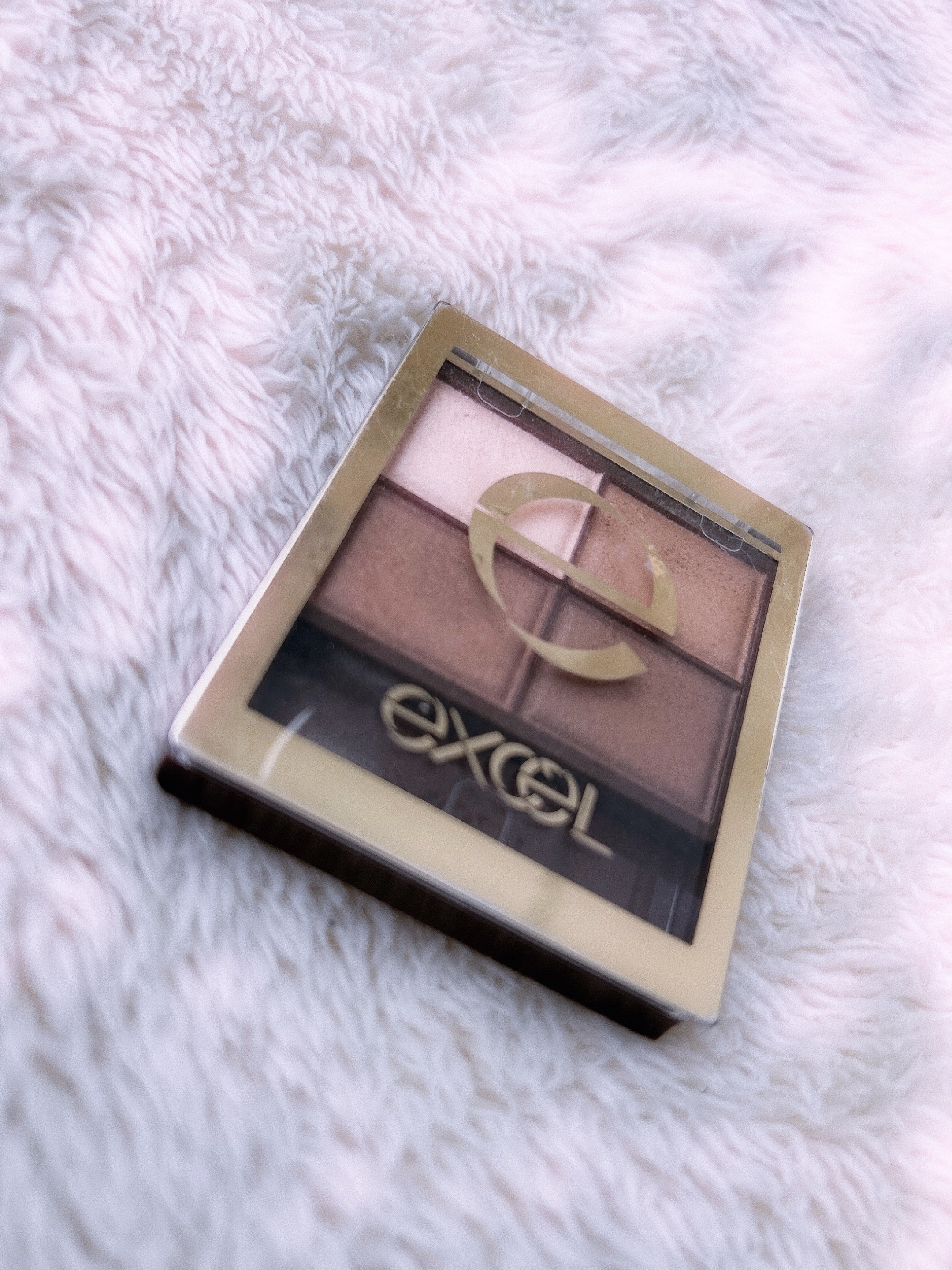 スキニーリッチシャドウ/excel/アイシャドウパレットを使ったクチコミ（1枚目）