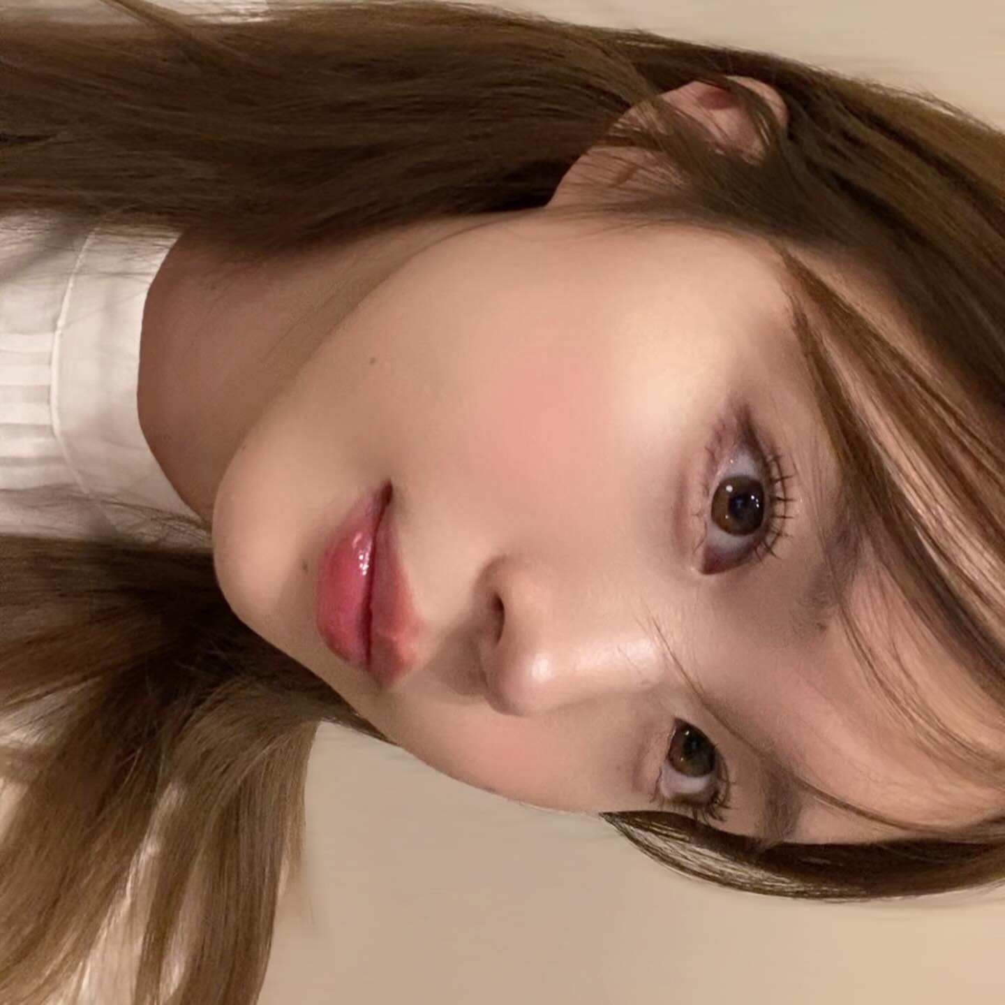 #PR
dasique様からジューシーデュイティントのスペシャルセットを頂いた♡

このリップのシリーズ元々とーってもお気に入りだったから届いた瞬間ニヤニヤが止まらなかった。。🫠

ちゅるちゅる×ティントが好きな方は絶対試してみてほしい‼