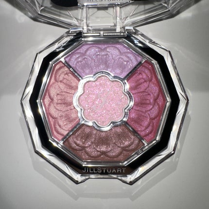 ジルスチュアート ブルームクチュール アイズ ジュエルドブーケ/JILL STUART/アイシャドウパレットを使ったクチコミ(3枚目)