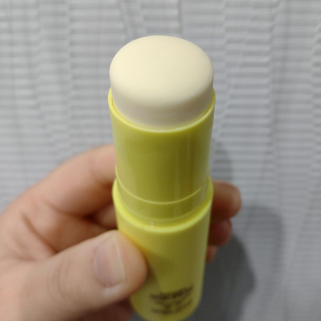 スティック美容液(レモン)/ネイチャーリパブリック/フェイスバームを使ったクチコミ(2枚目)