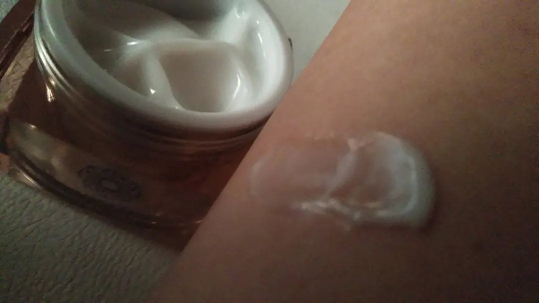 パーフェクトワン 薬用リンクルストレッチジェル/パーフェクトワン/オールインワン化粧品を使ったクチコミ(4枚目)