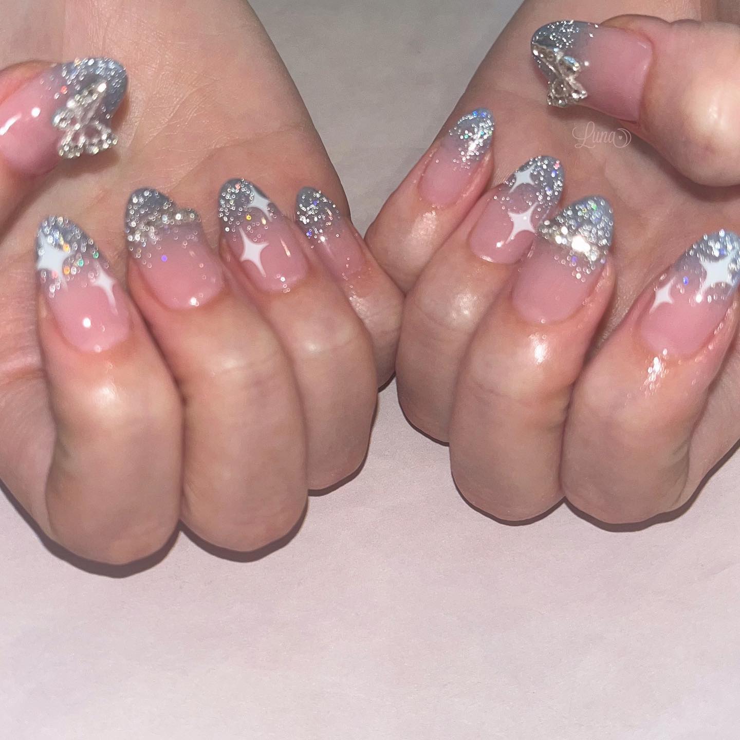 #ジェルネイル,#ワンカラーネイル,#ニュアンスネイル,#うるうるネイル,#ちゅるんネイル,#シンプルネイル,#パーツネイル,#透け感ネイル,#クリアネイル,#ぷっくりネイル,#ちぐはぐネイル,#韓国ネイル,#きらきらネイル,#うるつやネイル,#フレンチガーリーネイル,#ラメグラネイル,#水色ネイル,#フラッシュネイルのネイルデザイン