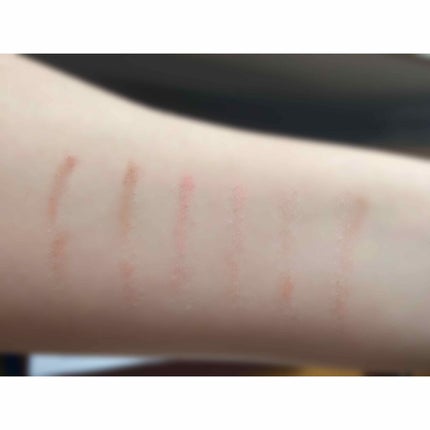 バレンタインボックス3ローズモーメント/VAVI MELLO/アイシャドウパレットを使ったクチコミ(3枚目)