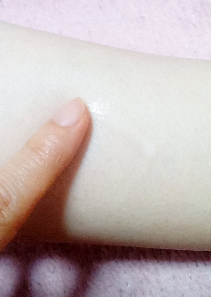 プラセホワイター 薬用美白アイクリーム/明色/アイケア・アイクリームを使ったクチコミ(3枚目)