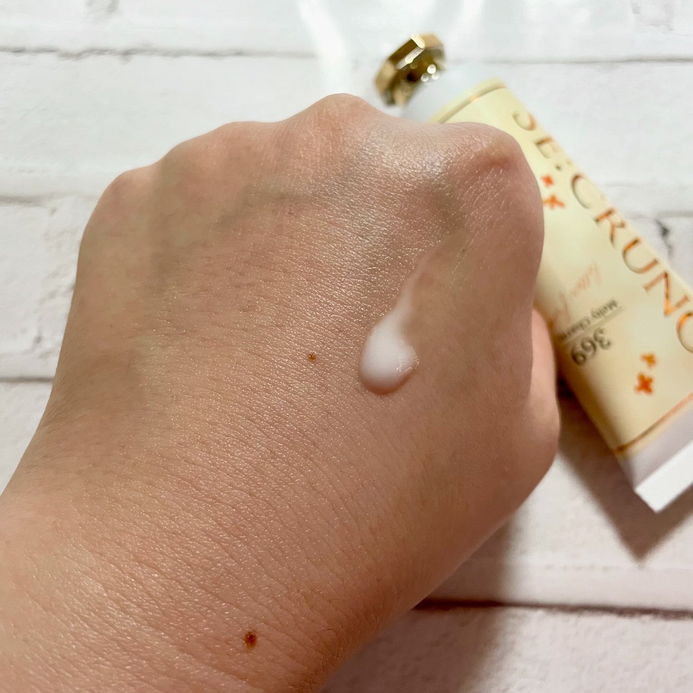 スムースハンドクリーム メルティチャーム 369/SE:CRUNO/ハンドクリームを使ったクチコミ(4枚目)