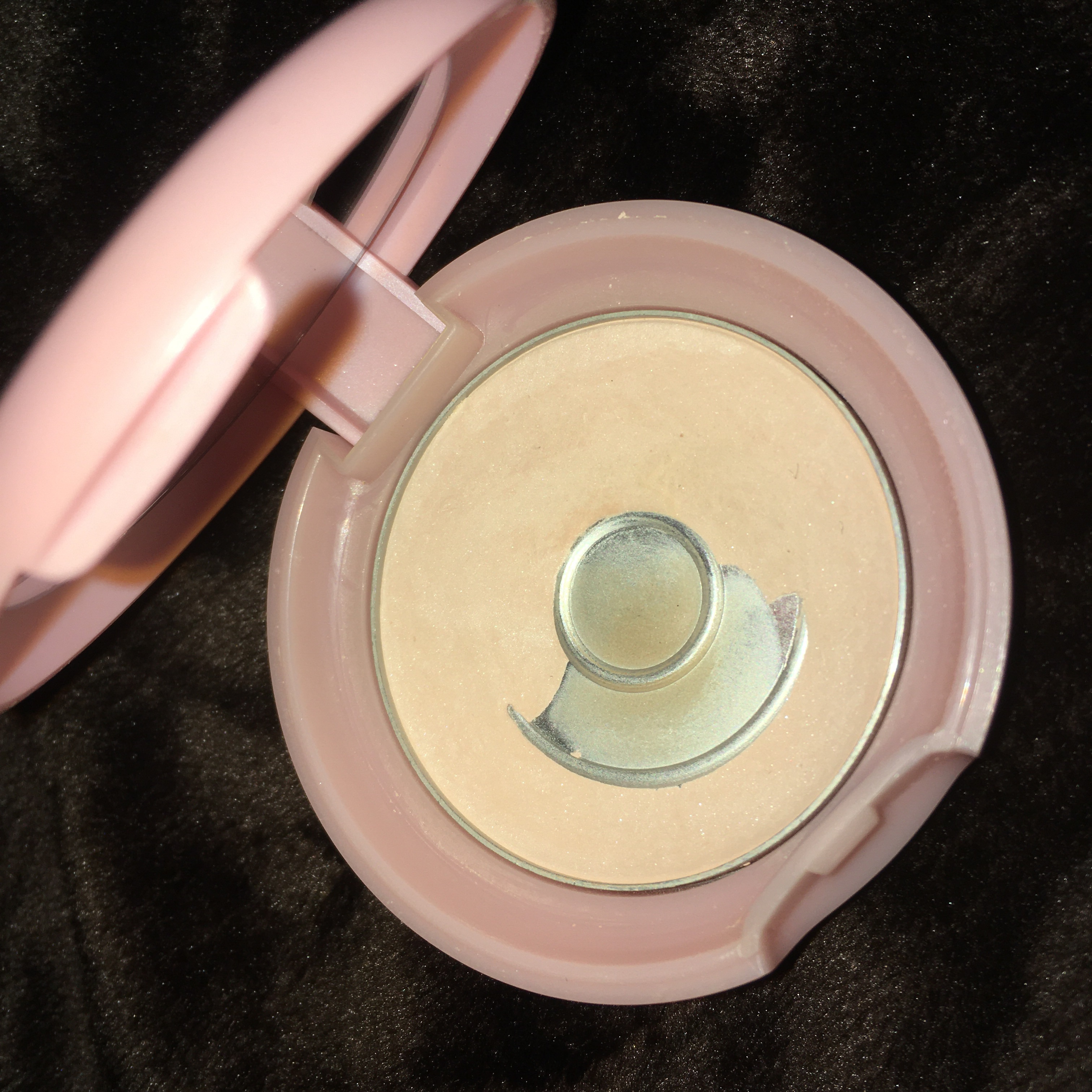 ディア ガールズ クリアーパクト/ETUDE/プレストパウダーを使ったクチコミ（1枚目）