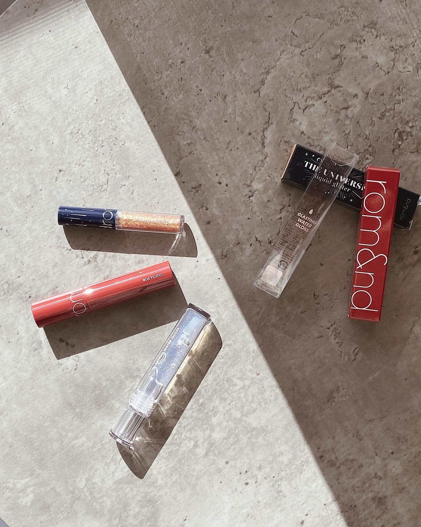 ジューシーラスティングティント/rom&nd/リップティントを使ったクチコミ（1枚目）