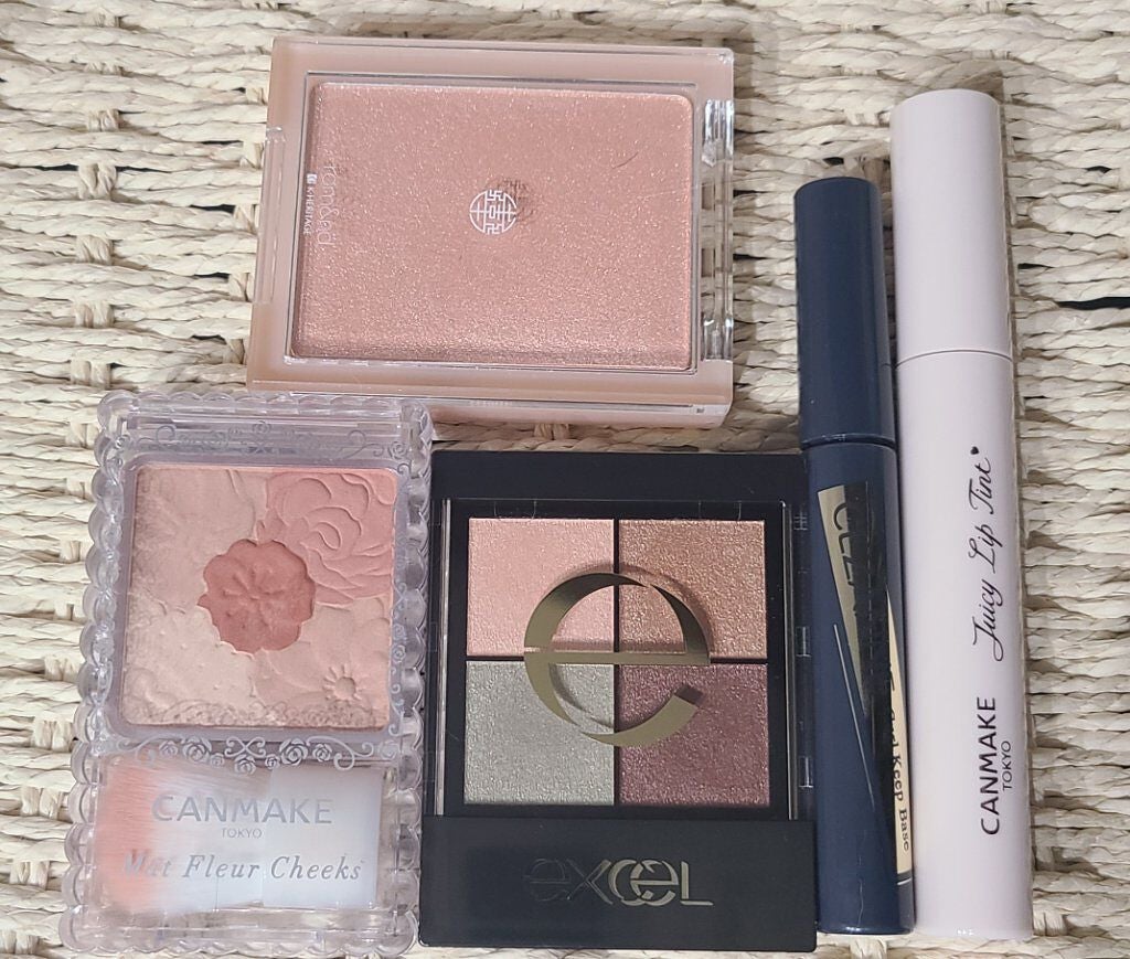 マットフルールチークス/キャンメイク/パウダーチークを使ったクチコミ(2枚目)