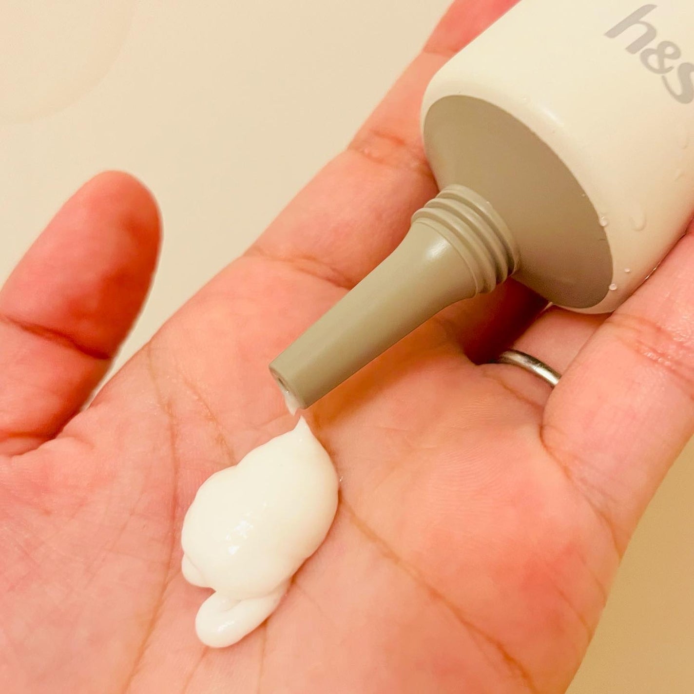 リフレッシュ マッサージクリーム/h&s/洗い流すヘアトリートメントを使ったクチコミ(2枚目)