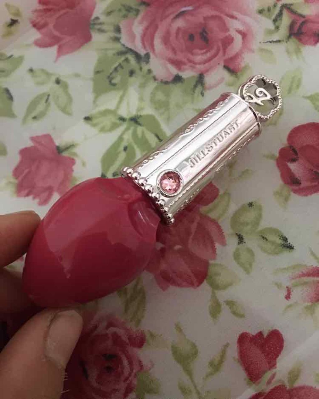 フォーエヴァージューシー オイルルージュ/JILL STUART/口紅を使ったクチコミ（1枚目）