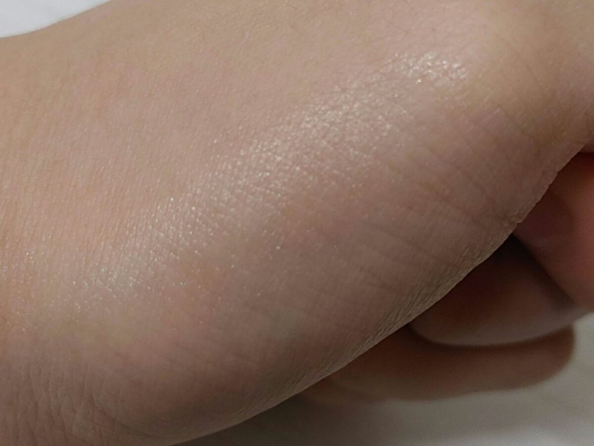 フェイスニュアンス 001 ホワイトピーチ/BLEND BERRY/クリームハイライトを使ったクチコミ（3枚目）