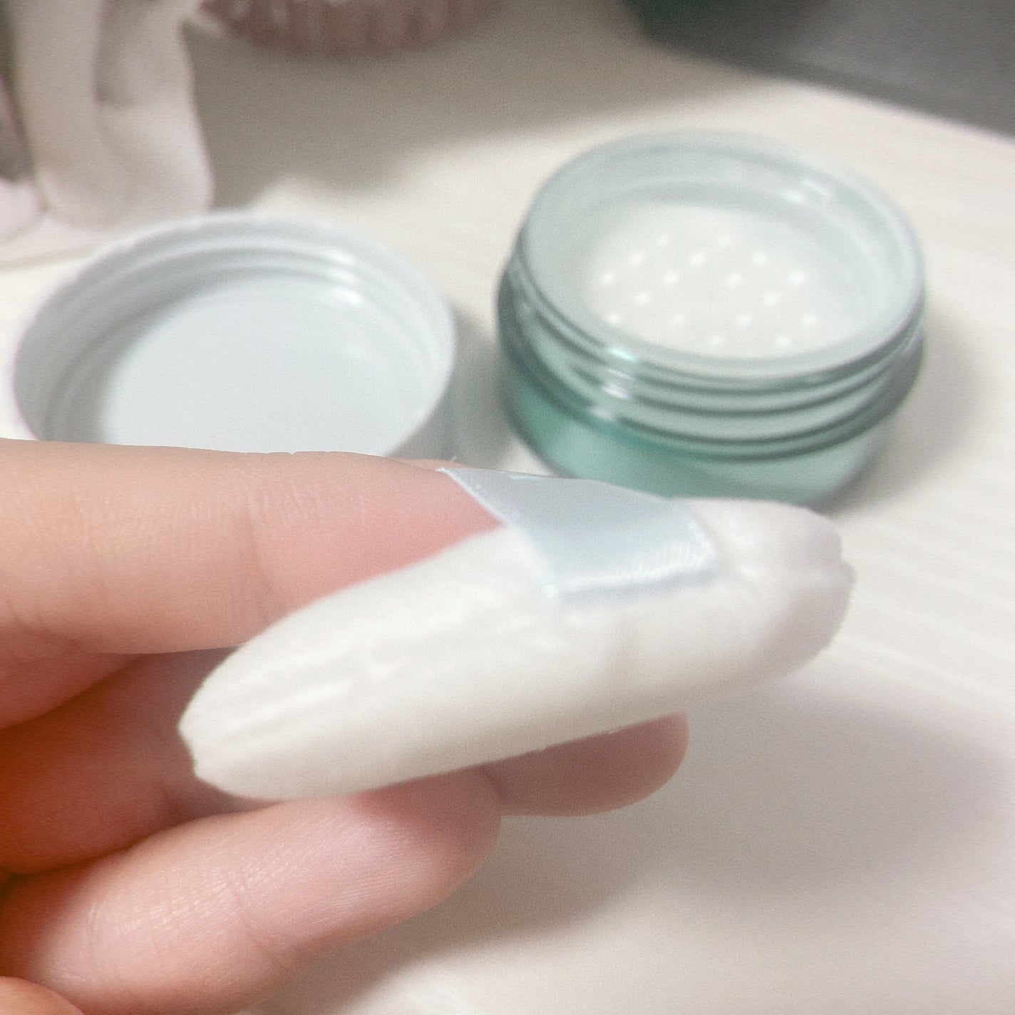 ミネラルルースパウダー/aZTK/ルースパウダーを使ったクチコミ(3枚目)