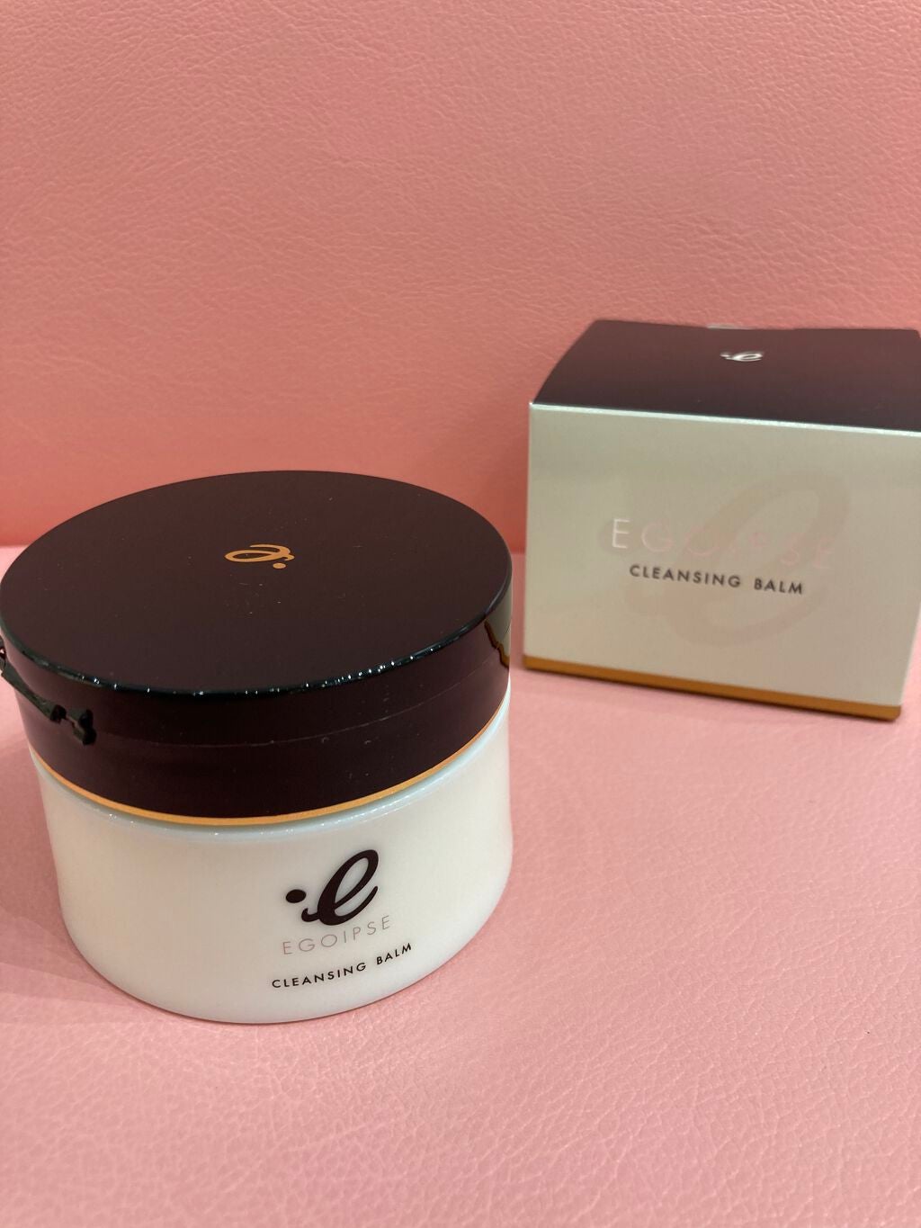 happycosme on LIPS 「新田真剣佑さんがブランドモデルだそう。パッケージもオシャレ。固..」(2枚目)