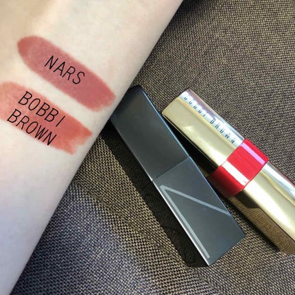 スパイクド オーデイシャスリップスティック/NARS/口紅を使ったクチコミ(3枚目)