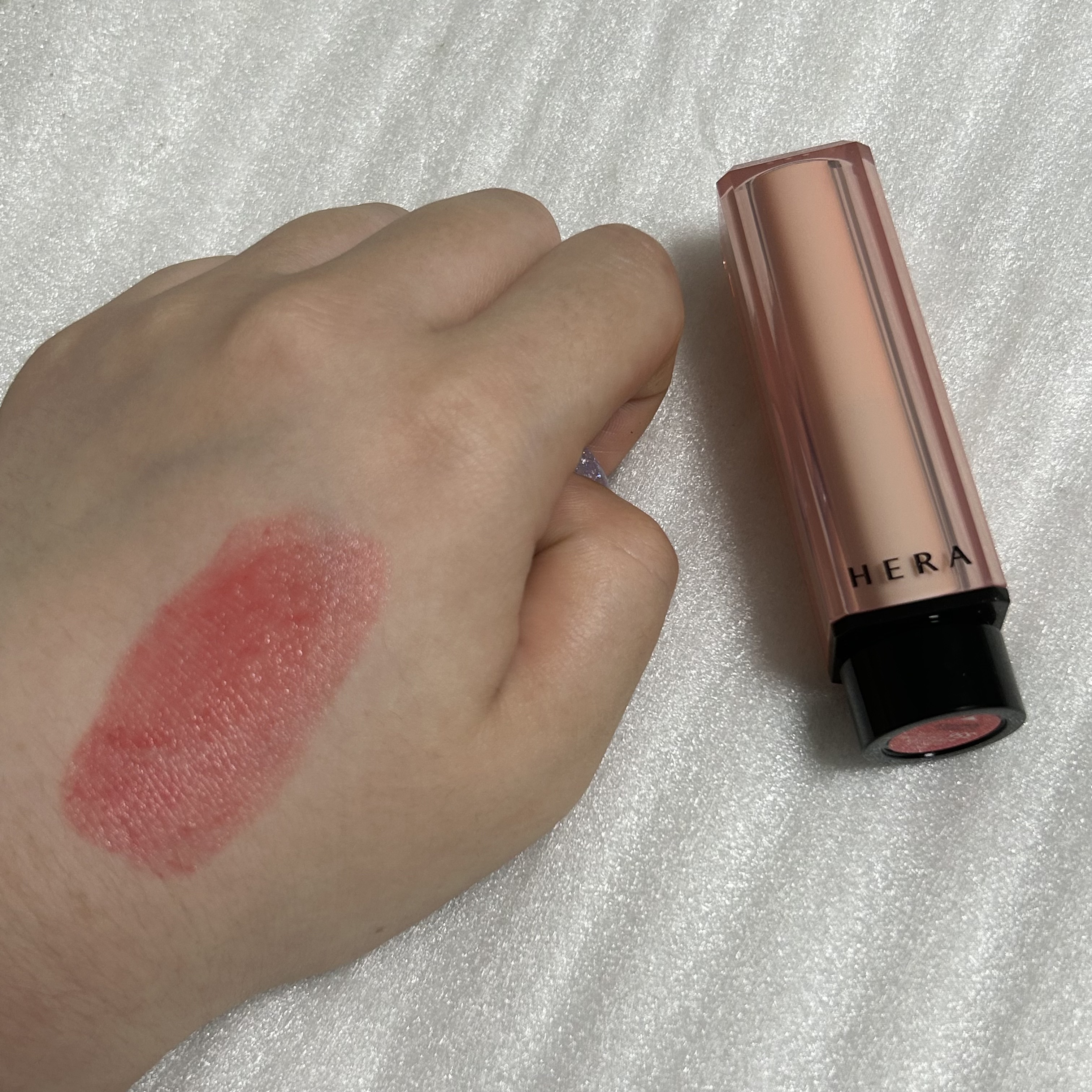 センシュアル ヌードバーム/HERA/リップバームを使ったクチコミ（3枚目）