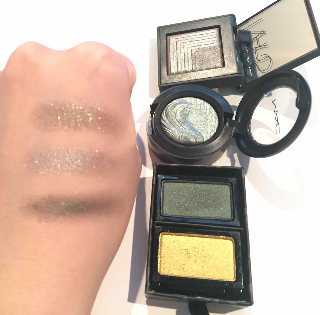 デュアルインテンシティーアイシャドー/NARS/単色アイシャドウを使ったクチコミ（2枚目）