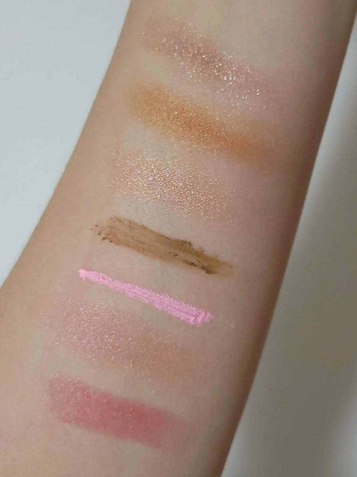 インフィニトリー カラー 20 ドーンピンク/Celvoke/ジェル・クリームチークを使ったクチコミ（3枚目）