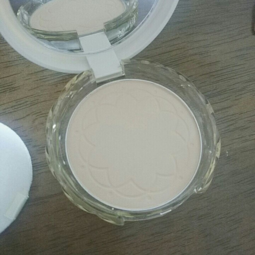 モイスチュア リッチ エッセンスアイクリーム/CEZANNE/アイケア・アイクリームを使ったクチコミ（2枚目）