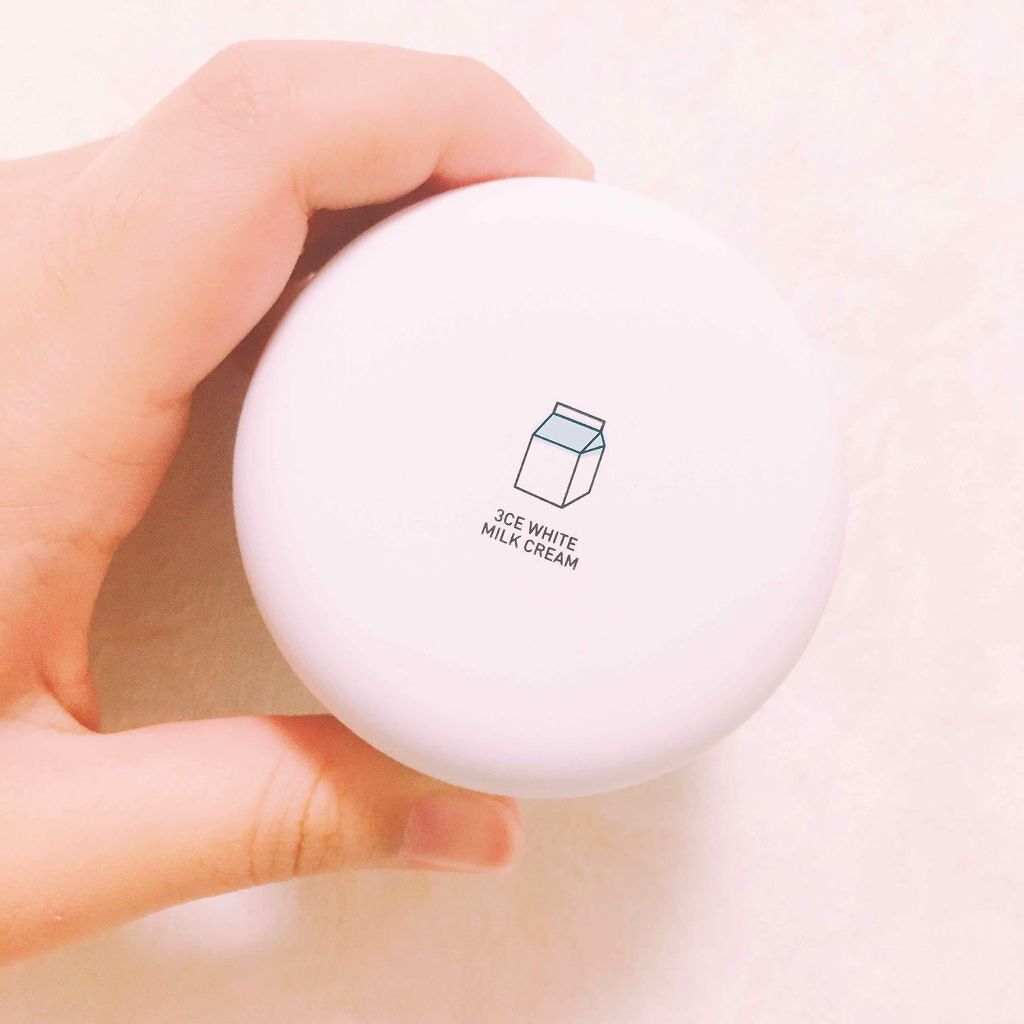 WHITE MILK CREAM/3CE/フェイスクリームを使ったクチコミ（1枚目）