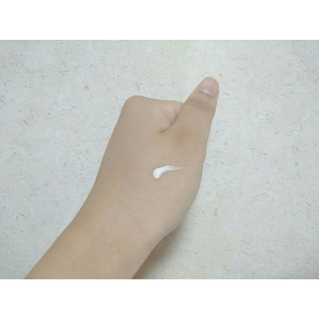 ビオレUV SPF50+の化粧下地UV 皮脂テカリ防止タイプ/ビオレ/化粧下地を使ったクチコミ(2枚目)