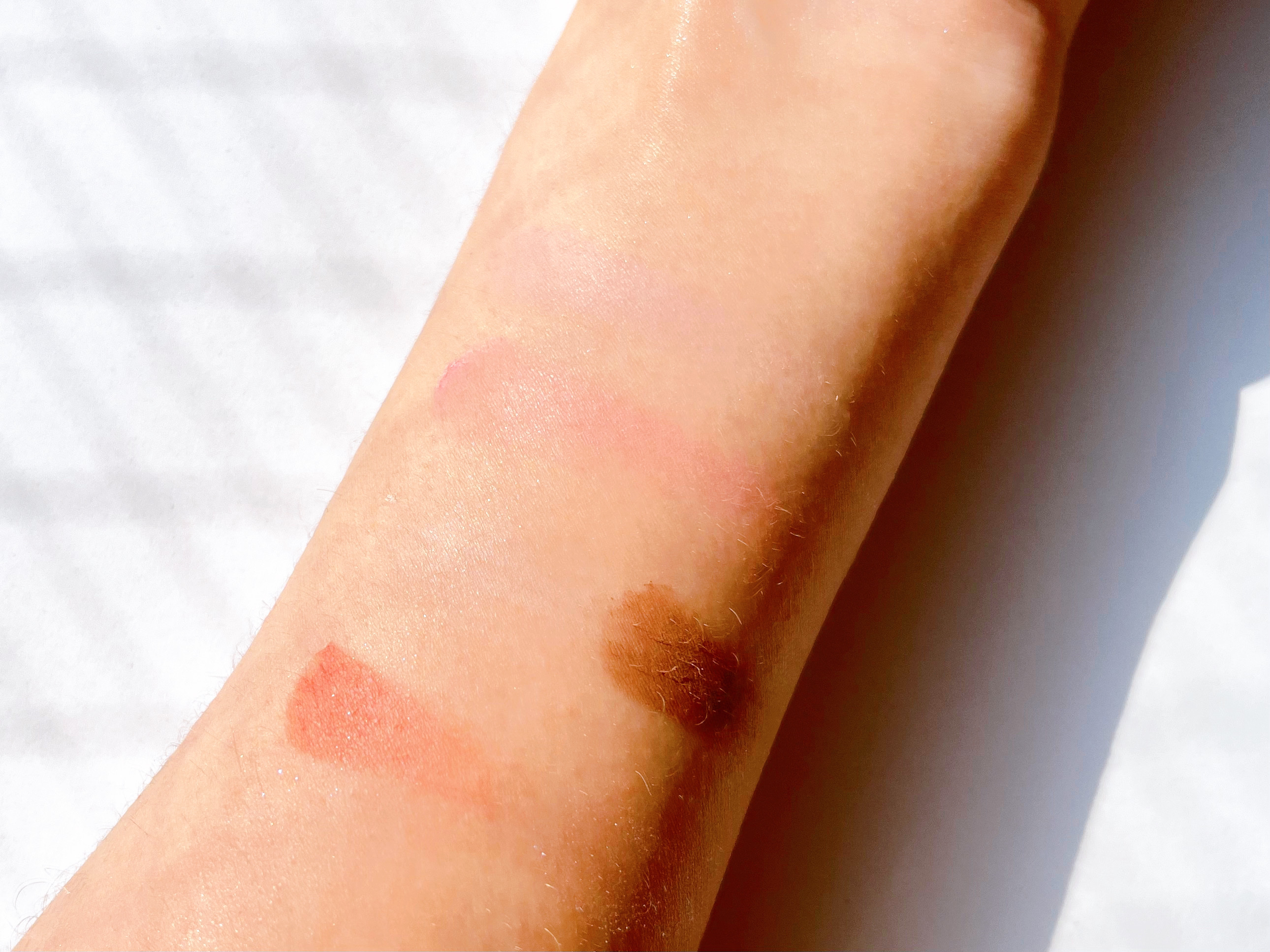 アミュレットカラーアイズ/rainymell/アイシャドウパレットを使ったクチコミ（3枚目）