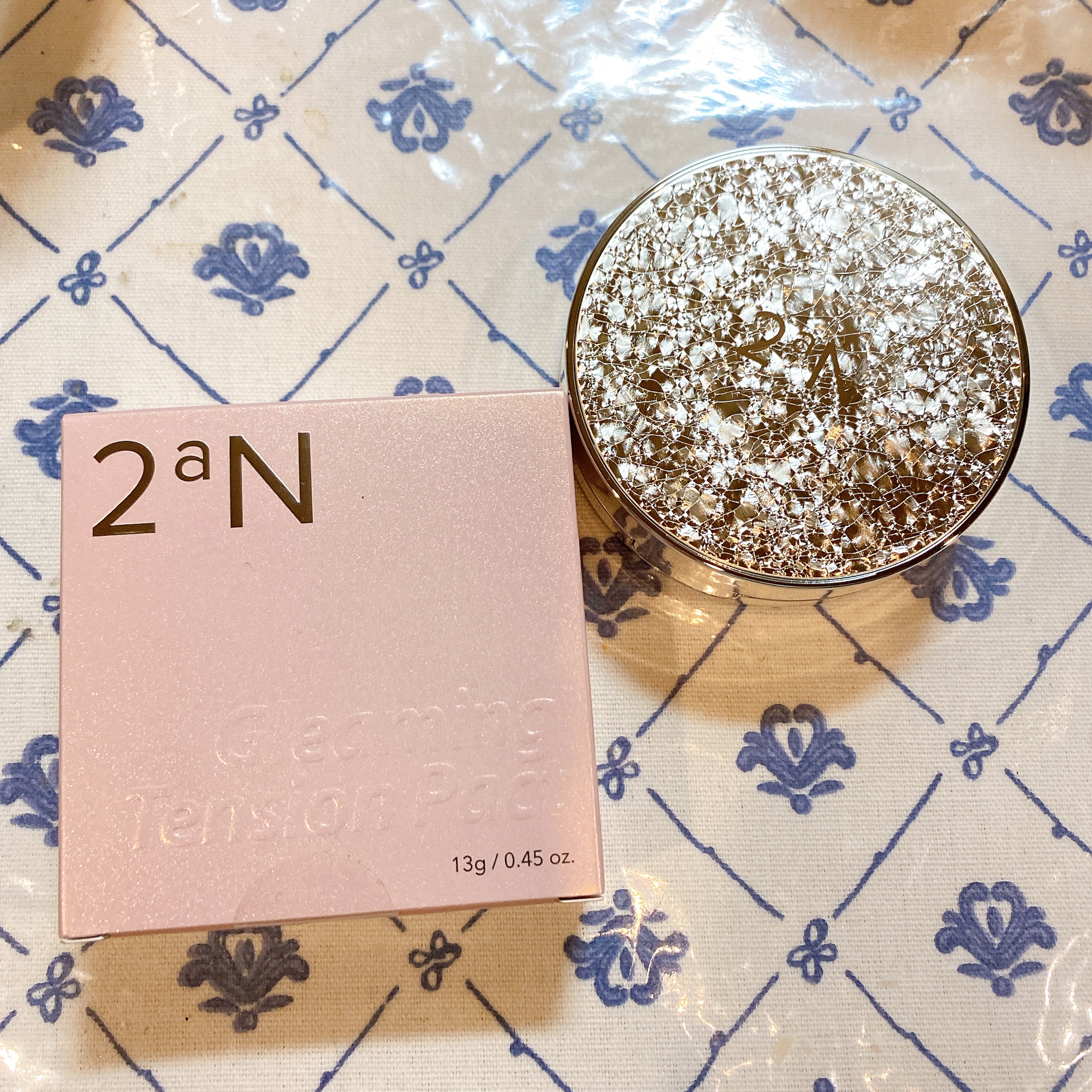 グリーミングテンションパクト 21 ライトベージュ 本体/2aN/クリーム・エマルジョンファンデーションを使ったクチコミ（1枚目）