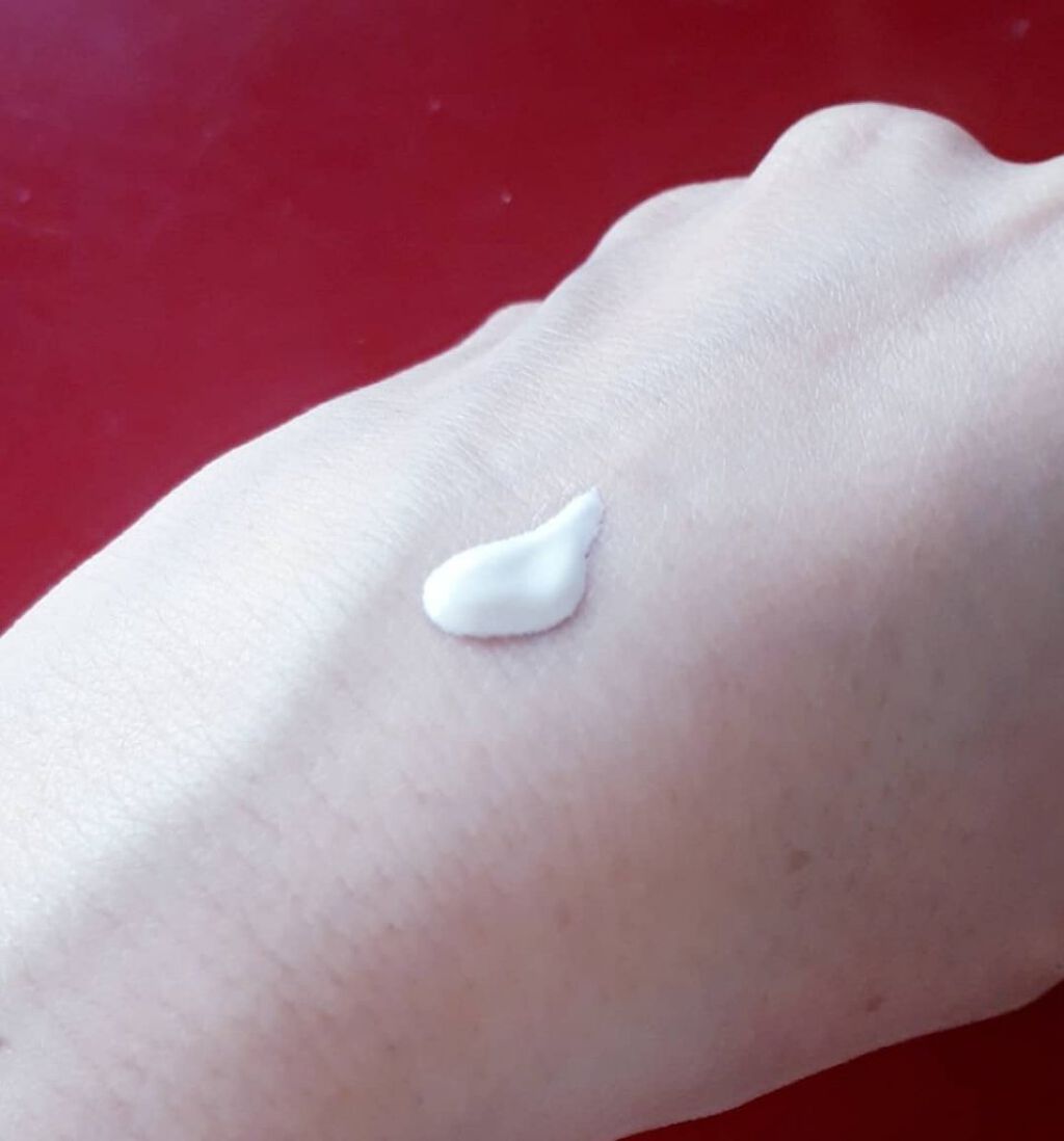 フェイス UVプロテクター/ミキモト コスメティックス/日焼け止めクリームを使ったクチコミ（2枚目）