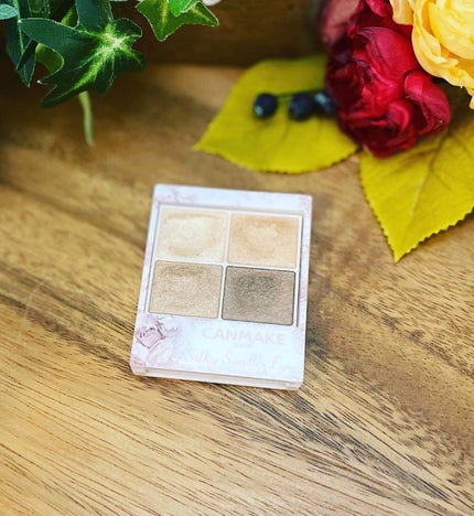 シルキースフレアイズ/キャンメイク/アイシャドウパレットを使ったクチコミ(1枚目)