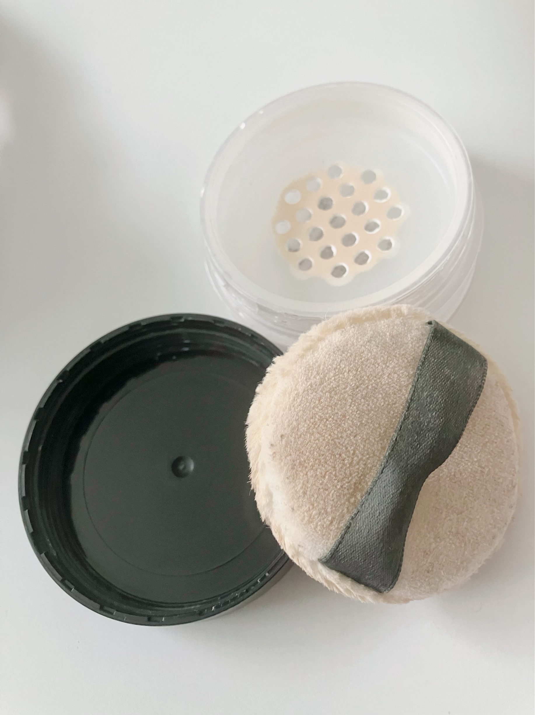 ケイト フェイスパウダーZ/KATE/ルースパウダーを使ったクチコミ（2枚目）