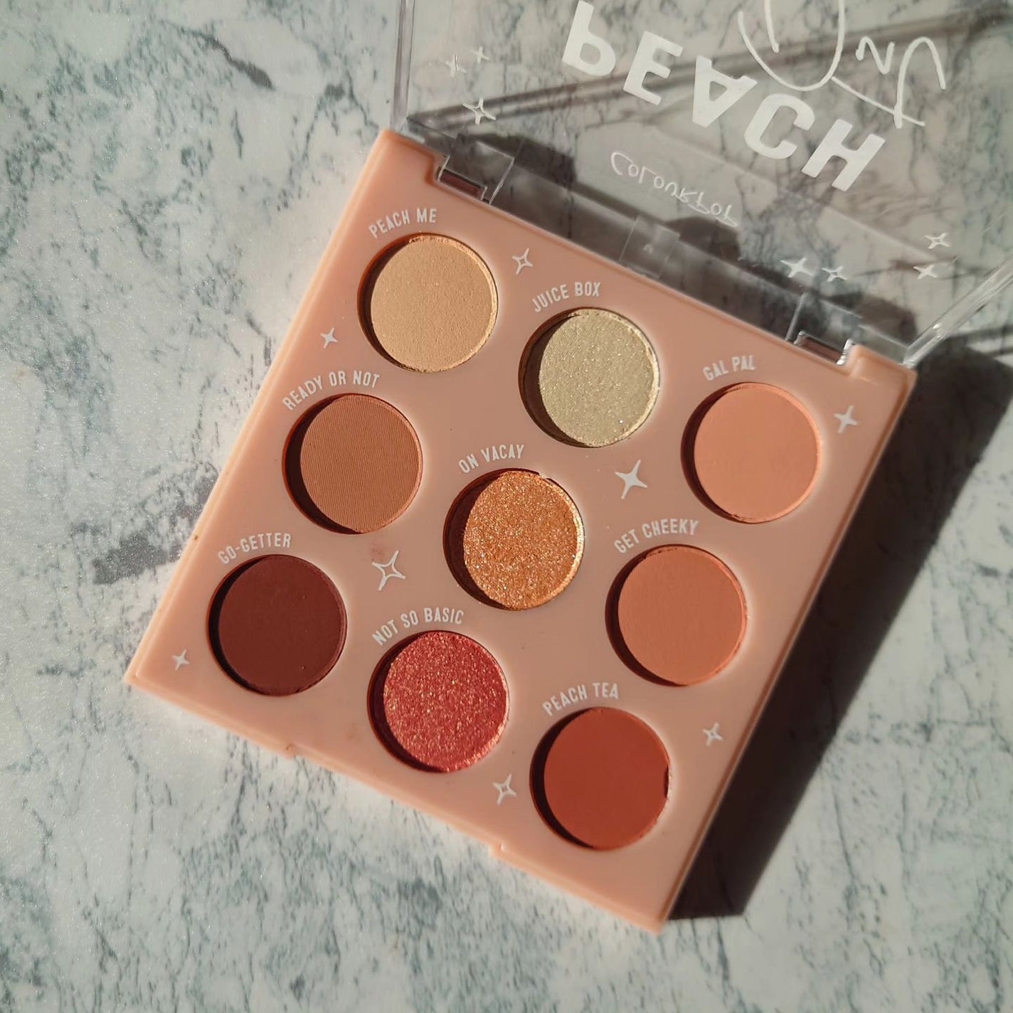 PEACH Out/ColourPop/アイシャドウパレットを使ったクチコミ(3枚目)