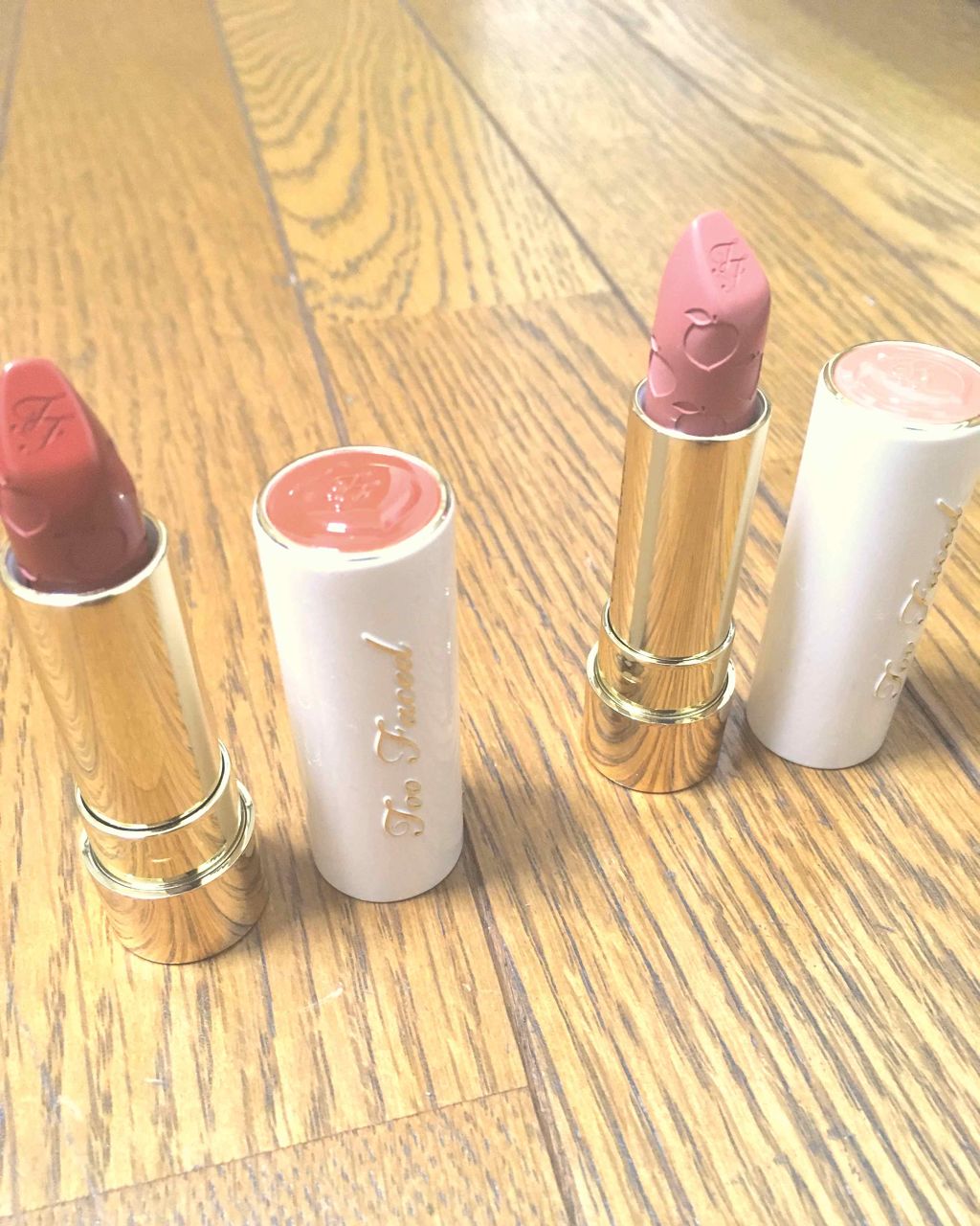 ジューシー マット ロングウェア リップスティック チル ピル/Too Faced/口紅を使ったクチコミ（1枚目）