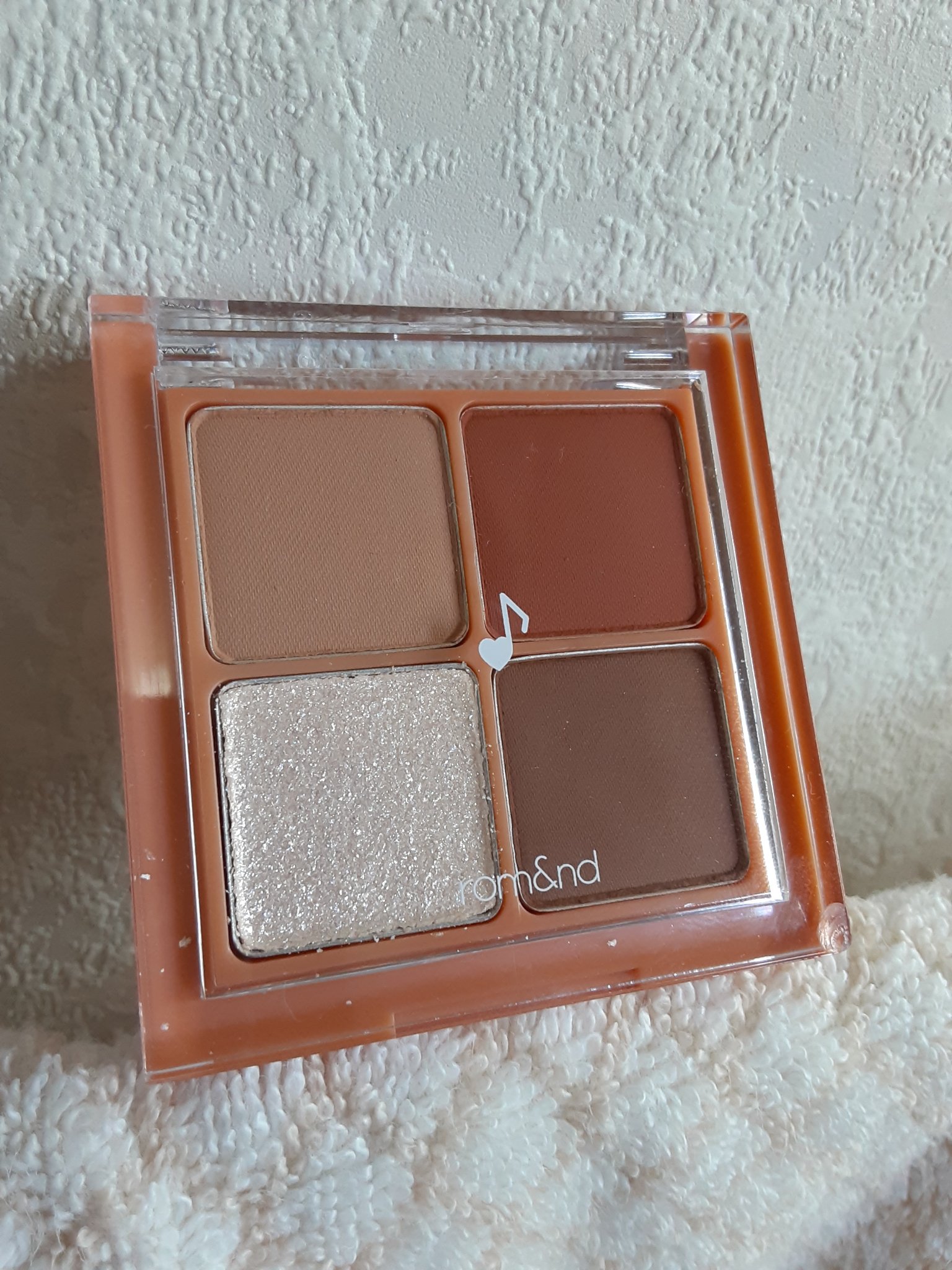 ベターザンアイズ 01 ドライマンゴー チューリップ/rom&nd/アイシャドウパレットを使ったクチコミ（1枚目）