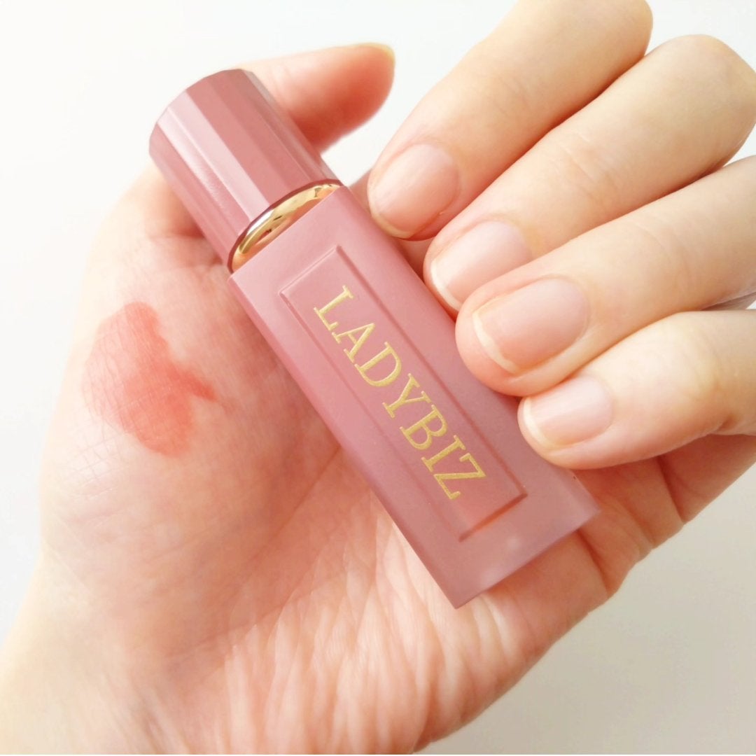 シティガールムードグロッシーティント/LADYBIZ/リップティントを使ったクチコミ(5枚目)