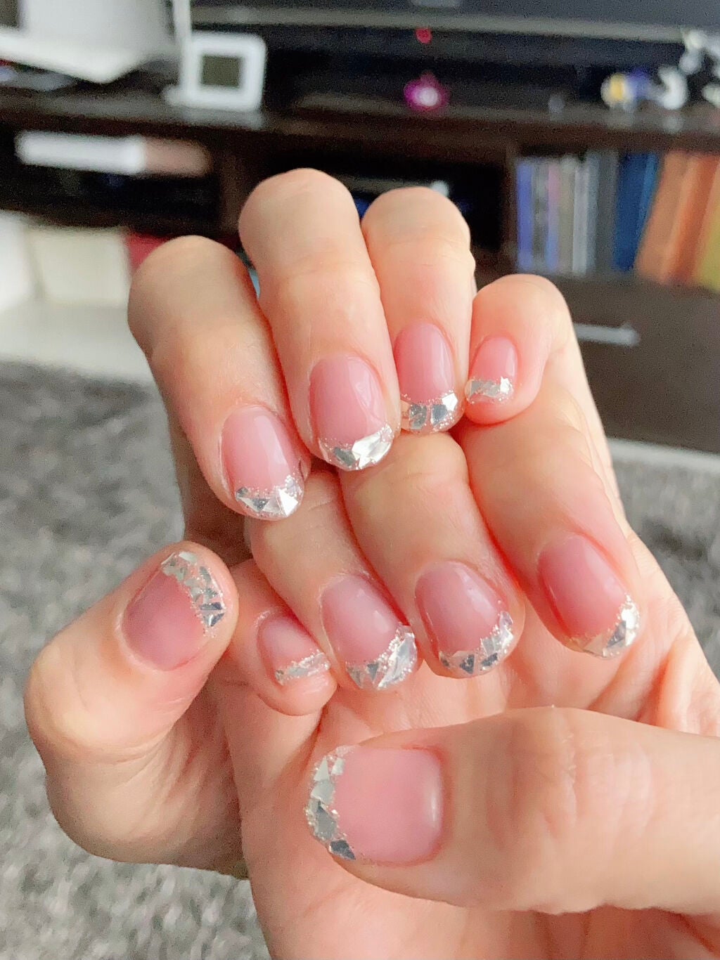 kaws_xxxx on LIPS 「2021.6.19ガラスネイル🥂ベース💅ココイスト E-175..」(1枚目)