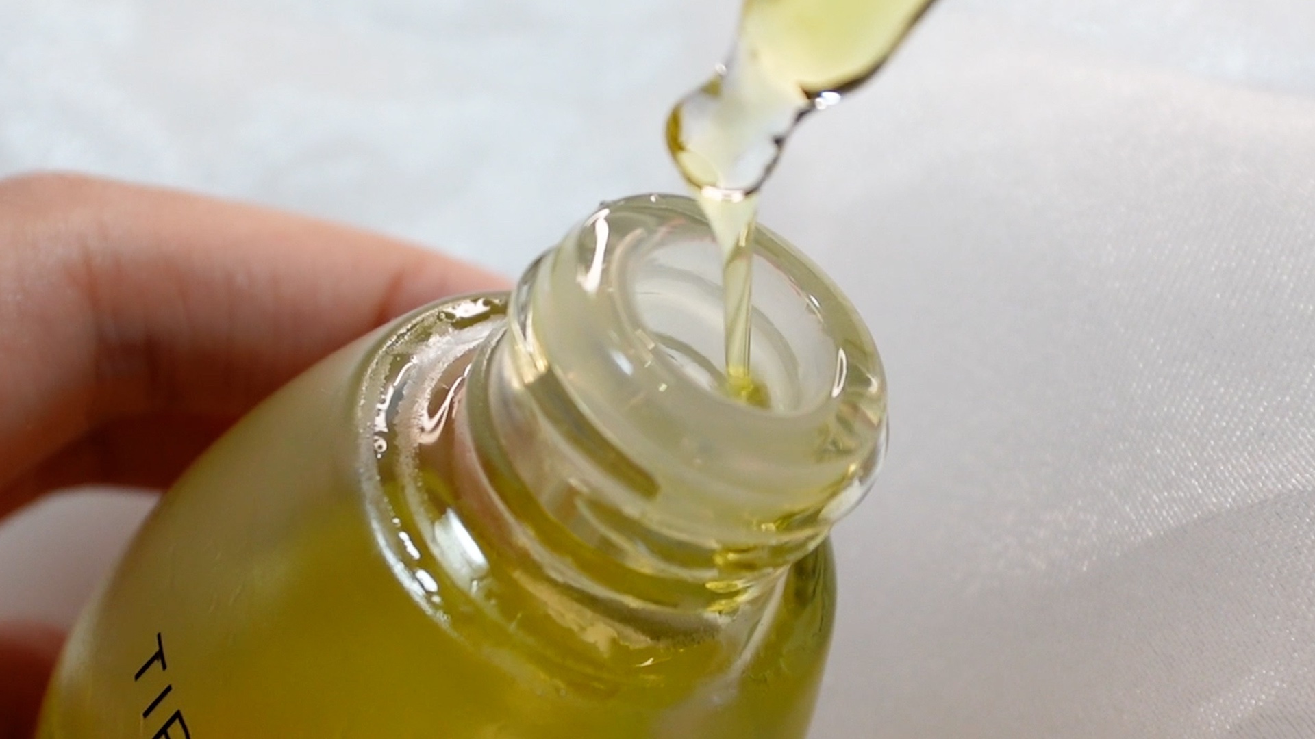 ホホバオイル/TIRTIR(ティルティル)/フェイスオイルを使ったクチコミ（3枚目）