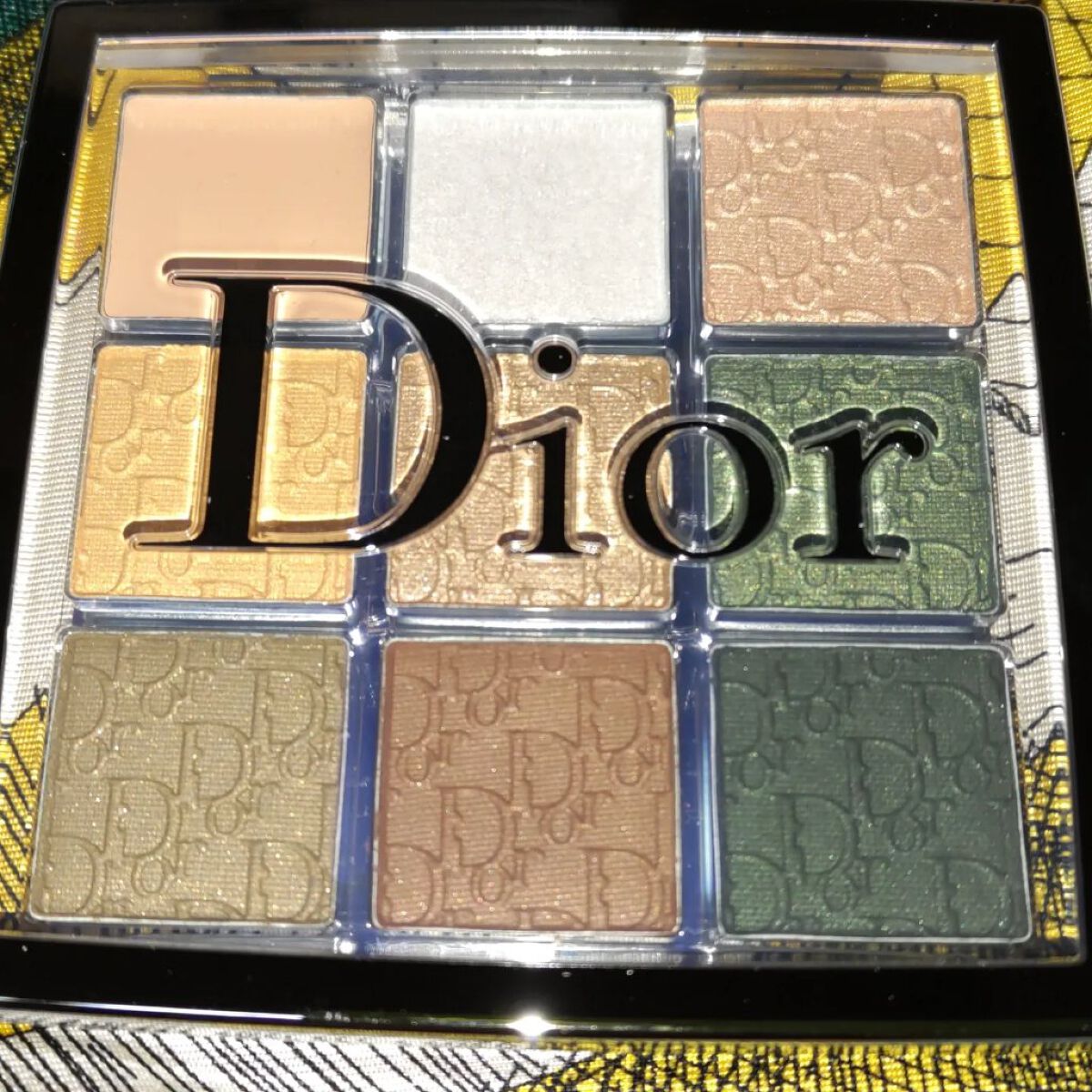 ディオール バックステージ アイ パレット 008 カーキ/Dior/アイシャドウパレットを使ったクチコミ（2枚目）