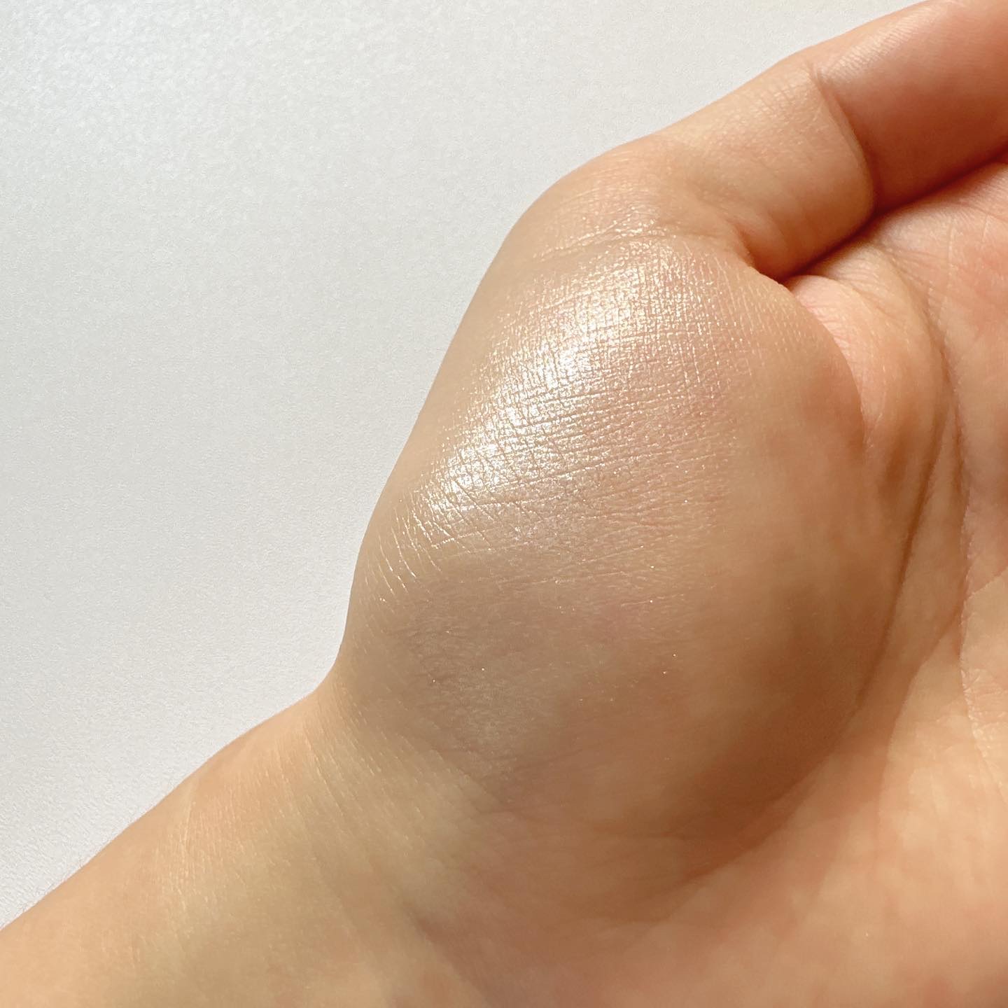 SNIDEL スキン グロウ ブラッシュ 01 Bare Shine/SNIDEL BEAUTY/パウダーチークを使ったクチコミ（2枚目）