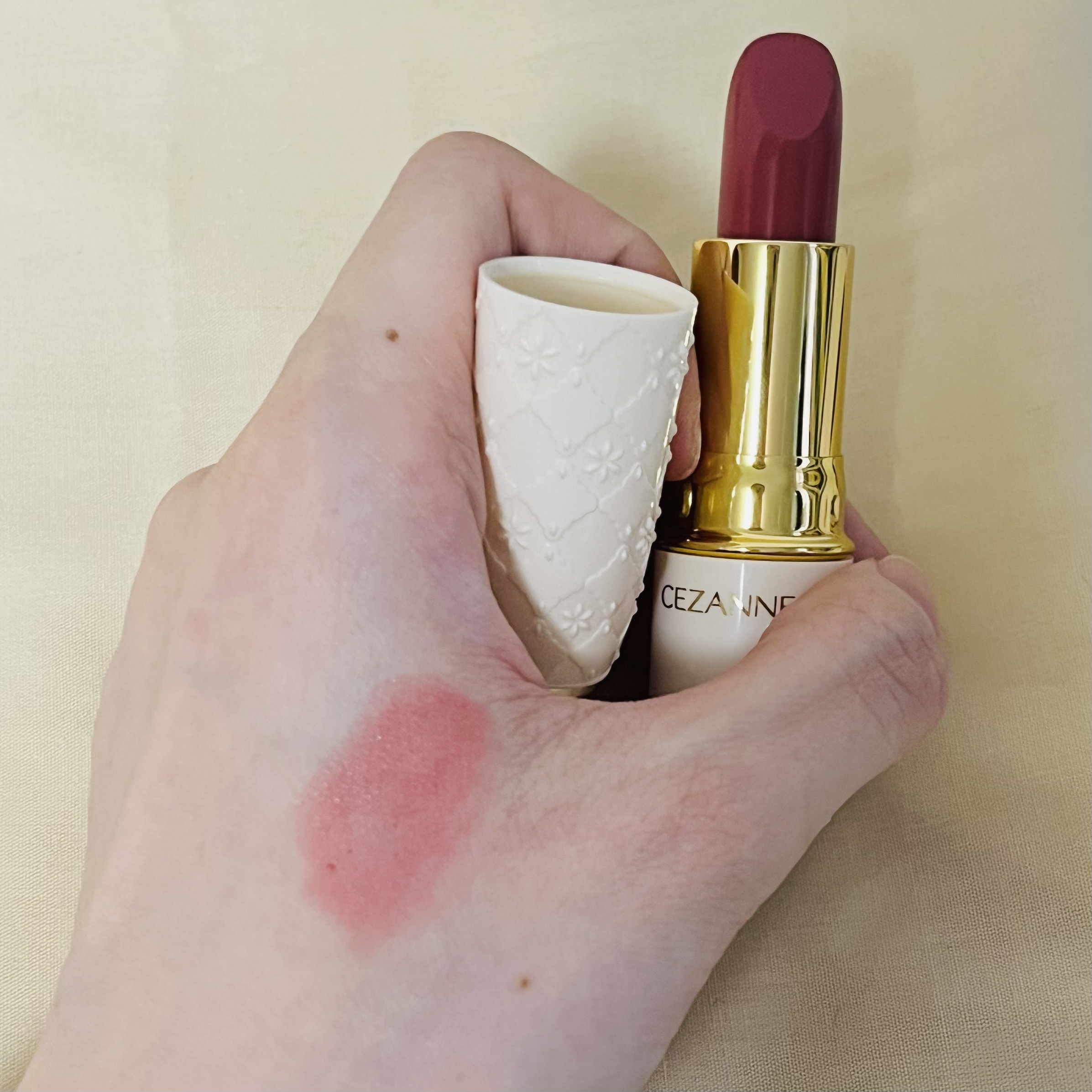 ラスティング リップカラーN/CEZANNE/口紅を使ったクチコミ（2枚目）
