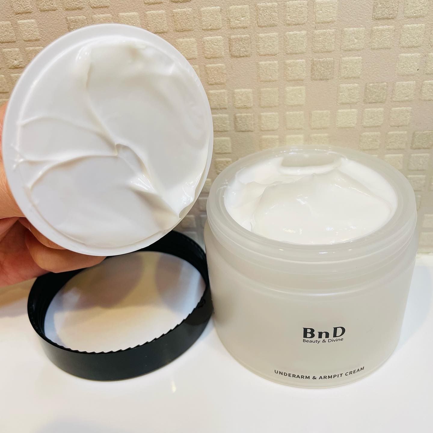BnDアンダーアームクリーム(ボディクリーム)/BnD/デリケートゾーンケアを使ったクチコミ（2枚目）