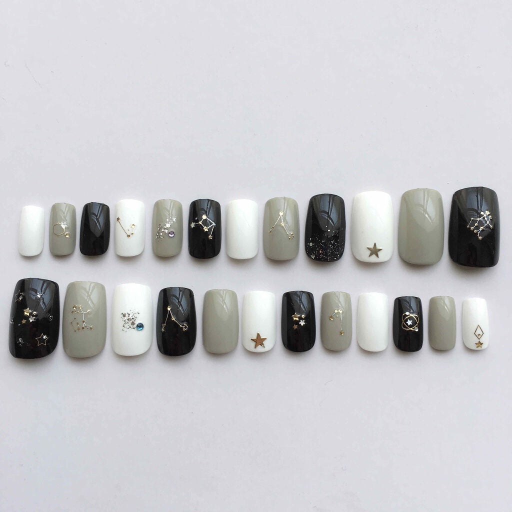 AT ネイルグリッター/Art Collection/マニキュアを使ったクチコミ(1枚目)