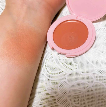 眞城 on LIPS 「Sweet11月号増刊付録紹介発売情報の時から気になってたので..」(4枚目)