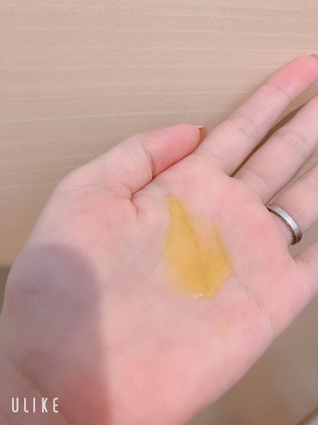 ヘアトリートメント エッセンスオイル/PLuS/ヘアオイルを使ったクチコミ（2枚目）